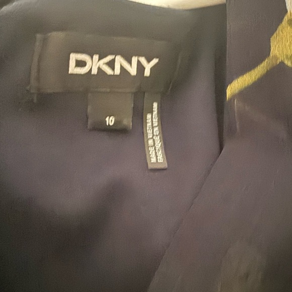 DKNY Navy Floral Midi Wrap Dress – Size 10 - Picture 2 of 6